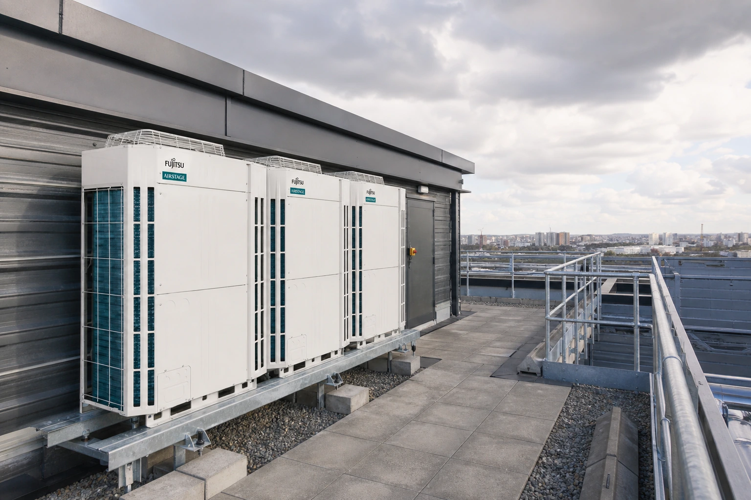 Fujitsu AIRSTAGE VR-IV Odzysk Ciepła — powiększony widok obudowy i nawiewu